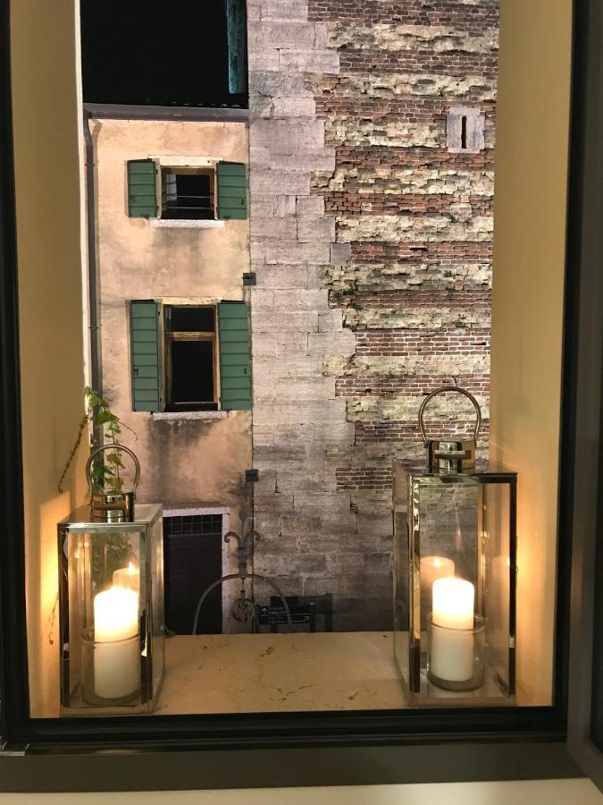 Suite La Castellana Торри-дель-Бенако Экстерьер фото